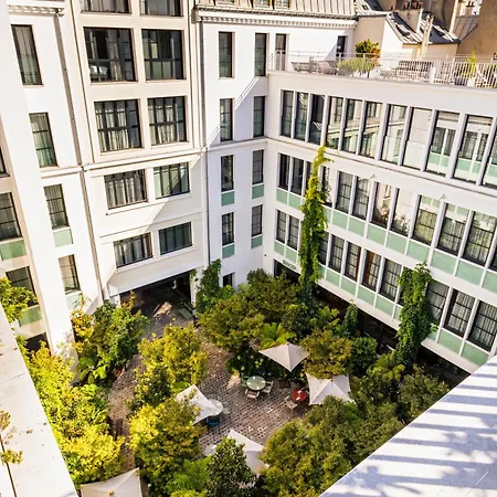 Le Grand Quartier Hotel 4*